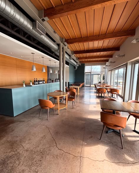 Commercial interior - clean finish on walls and trim